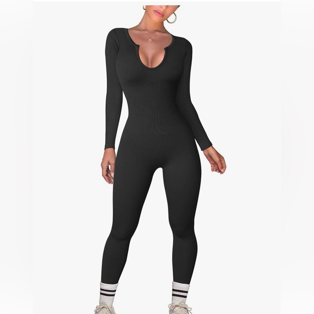 5/$25 | Fashion Nova Inspired Long Sleeve Ribbed Onsie Jumpsuit